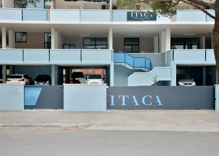 Itaca Apartman *
